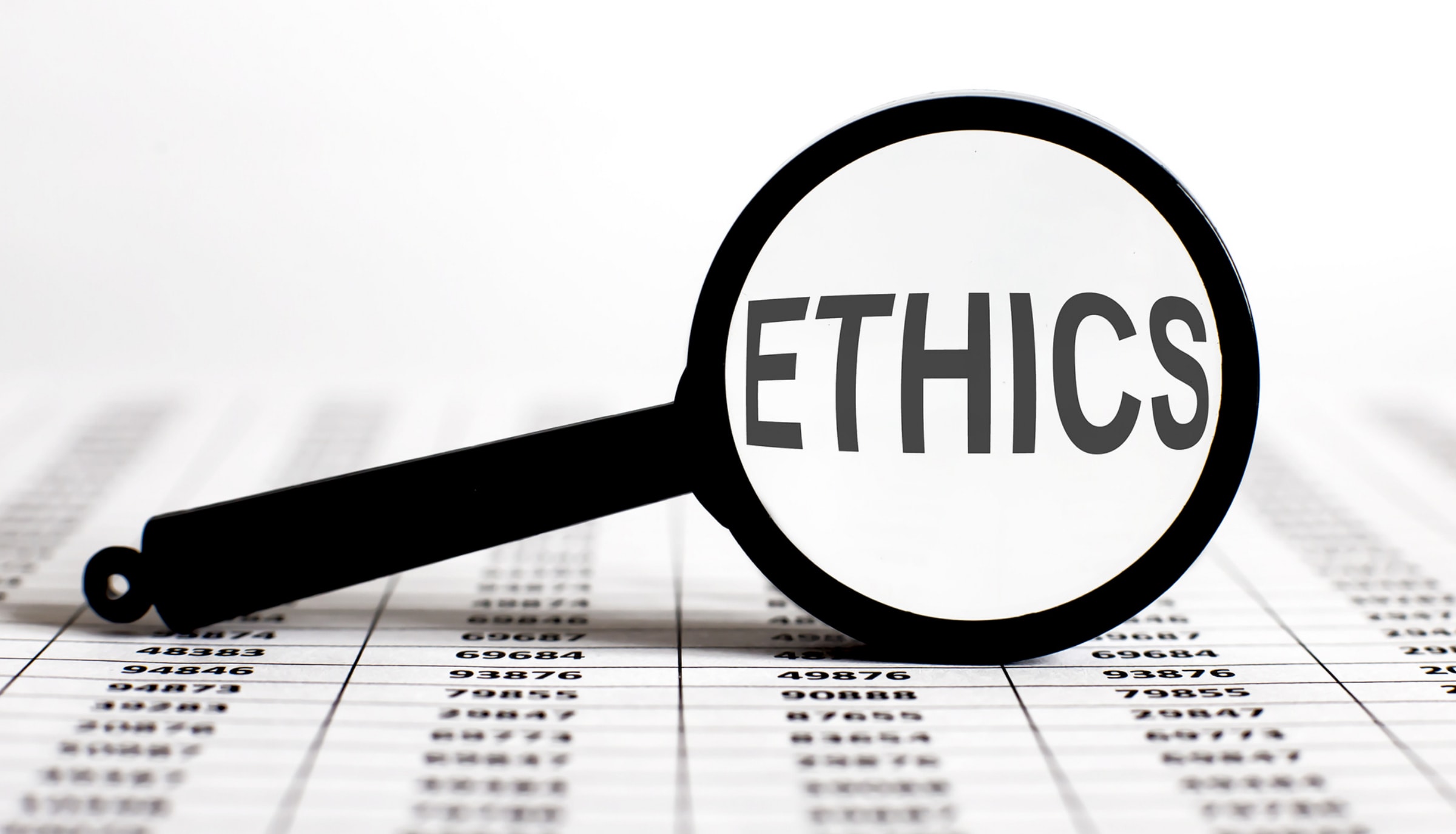 Die Unternehmensethik ist nach wie vor eine wichtige Richtschnur für moralisches Verhalten und verantwortungsvolle Praktiken in der Geschäftswelt.